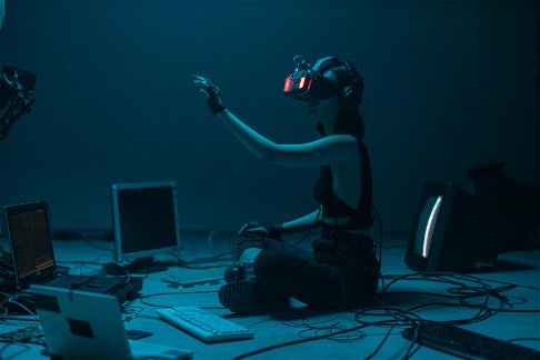 Stanford: IA e VR rivoluzionano gli headset, addio ingombro